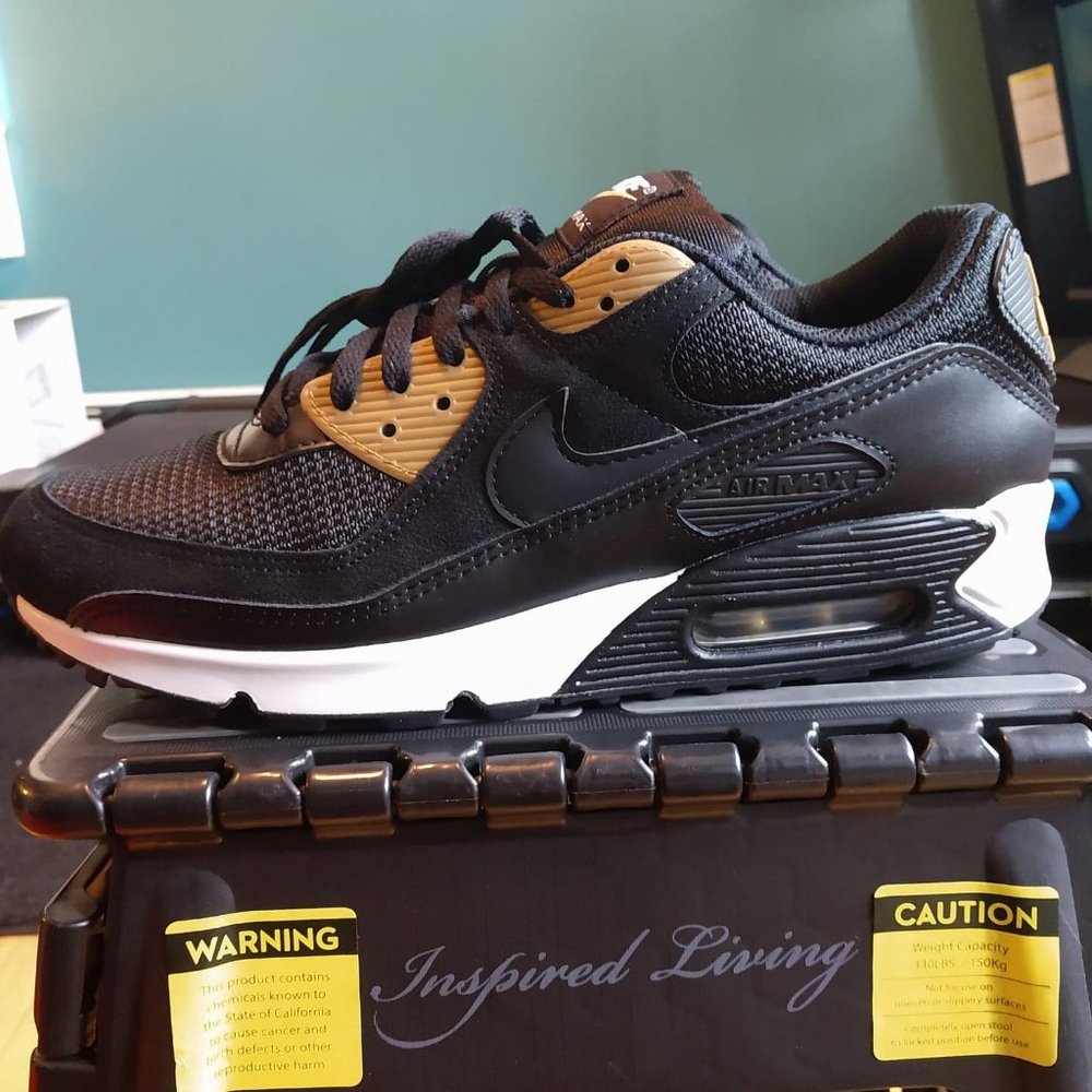Nike Air Max 90